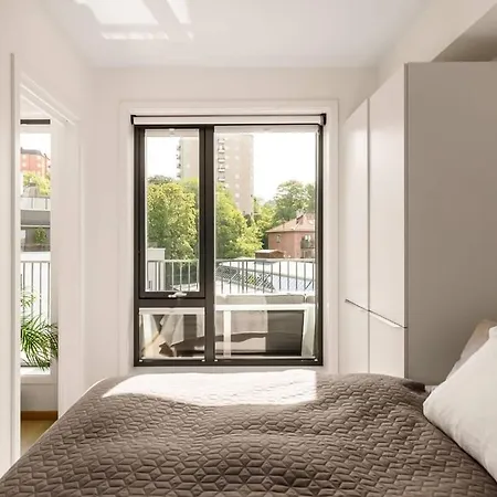 Modern Cosy Center Carl Berner Apartment